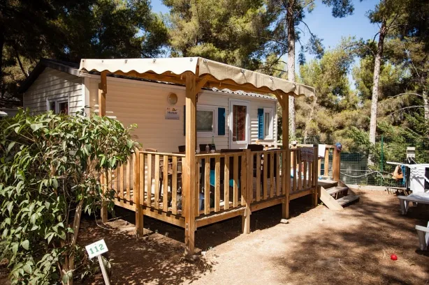 Camping - Saint-Mandrier-sur-Mer - Provence-Alpes-Côte d'Azur - La Presqu'île