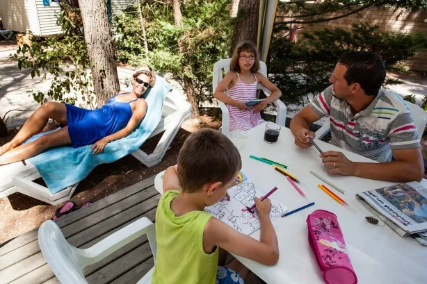 Camping - Saint-Mandrier-sur-Mer - Provence-Alpes-Côte d'Azur - La Presqu'île