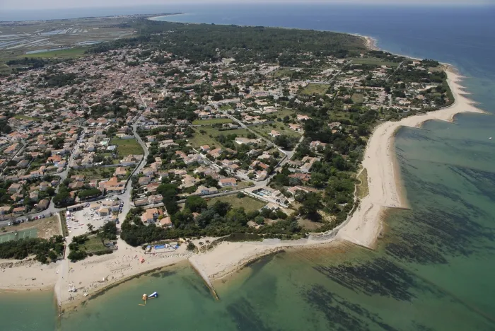 Camping - Les Portes en Ré - Poitou-Charentes - Le Phare