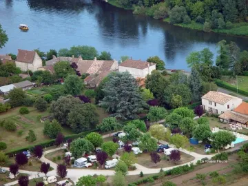 Camping - Saint-Antoine-de-Breuilh - Aquitaine - La Rivière Fleurie