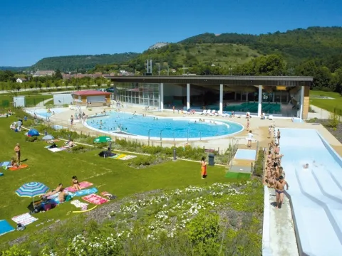 Camping - Ornans - Franche-Comté - la Roche d'Ully
