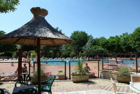 Camping - Vallon-Pont-d'Arc - Rhône-Alpes - La Roubine