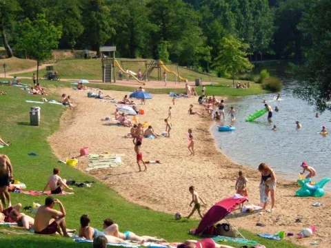 Camping - Châtelus-Malvaleix - Limousin - La Roussille