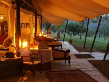 Camping - Labeaume - Rhône-Alpes - La Savane