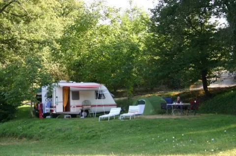 Camping - Aigues-Vives - Midi-Pyrénées - La Serre