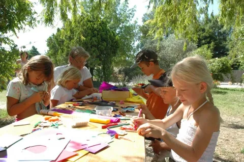 Camping - L'Isle-sur-la-Sorgue - Provence-Alpes-Côte d'Azur - La Sorguette