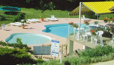 Camping - Saint-Cirq-Lapopie - Midi-Pyrénées - La Truffière