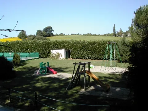Camping - Sérignac-Péboudou - Aquitaine - La Vallée de Gardeleau