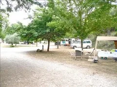 Camping - Volx - Provence-Alpes-Côte d'Azur - La Vandelle