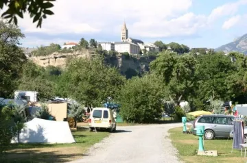 Camping - Embrun - Provence-Alpes-Côte d'Azur - La Vieille Ferme