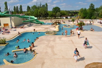 Camping - Thoux - Midi-Pyrénées - Lac de Thoux Saint-Cricq Camping - Thoux - Midi-Pyrénées - Lac de Thoux Saint-Cricq