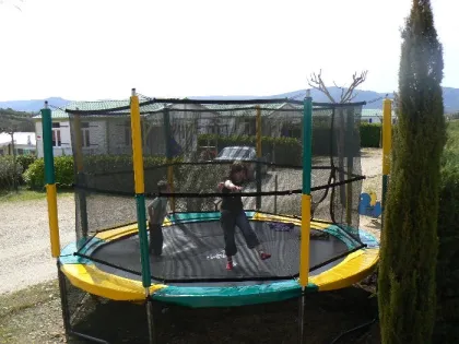 Camping - Villelaure - Provence-Alpes-Côte d'Azur - L'Air du Temps
