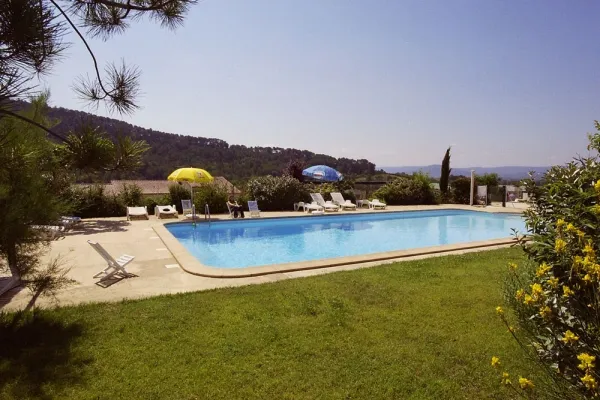Camping - Villelaure - Provence-Alpes-Côte d'Azur - L'Air du Temps