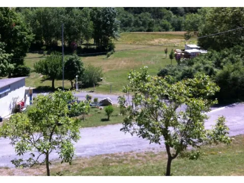 Camping - Gigors - Provence-Alpes-Côte d'Azur - l'Amandier