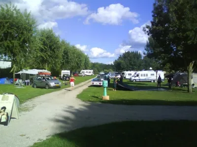 Camping - Auxonne - Bourgogne - L'Arquebuse