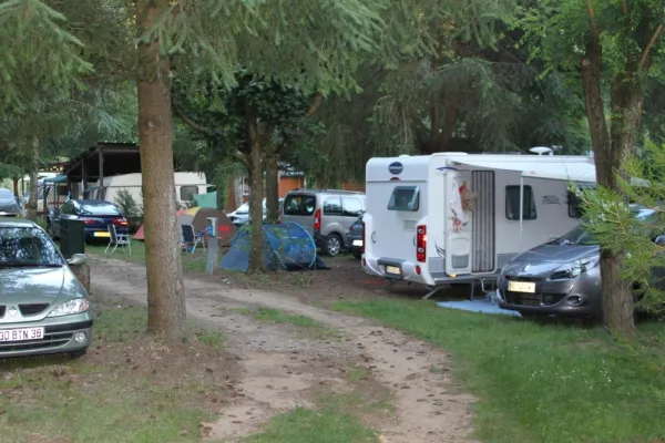 Camping - Colombier-le-Vieux - Rhône-Alpes - Les Berges du Doux