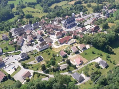 Camping - Miribel-les-Échelles - Rhône-Alpes - Le Balcon de Chartreuse