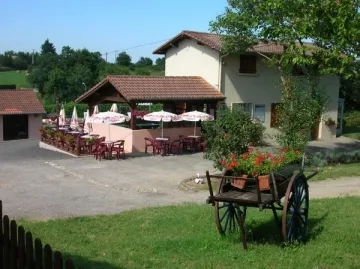 Camping - Félines - Rhône-Alpes - Le Bas Larin