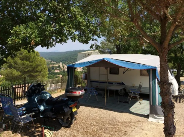 Camping - Saint-Martin-de-Brômes - Provence-Alpes-Côte d'Azur - Le Bleu Lavande