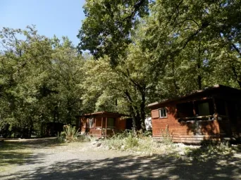 Camping - Saint-Martin-sur-la-Chambre - Rhône-Alpes - Le Bois Joli
