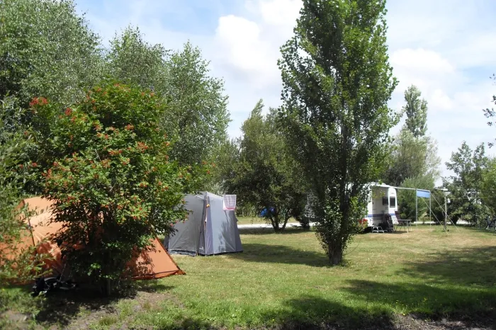 Camping - Vendays-Montalivet - Aquitaine - Le Bonheur est dans le pré