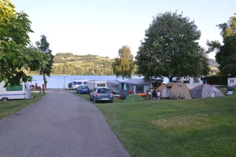 Camping - Paladru - Rhône-Alpes - Le Calatrin