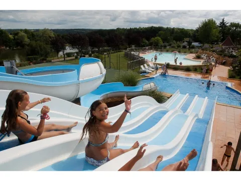 Camping - Saint-Martial-de-Nabirat - Aquitaine - Le Carbonnier
