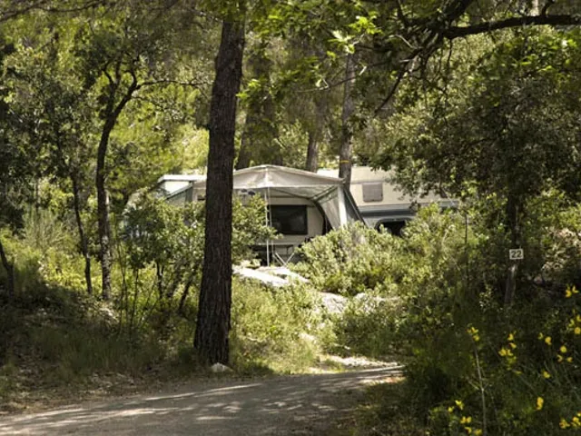 Camping - Puyloubier - Provence-Alpes-Côte d'Azur - Camping Le Cezanne