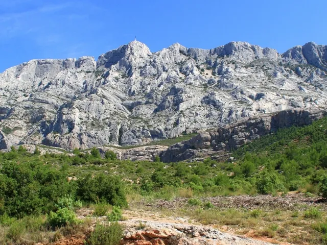 Camping - Puyloubier - Provence-Alpes-Côte d'Azur - Camping Le Cezanne