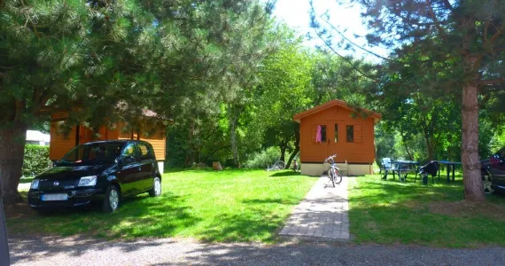 Camping - Villersexel - Franche-Comté - Le Chapeau Chinois