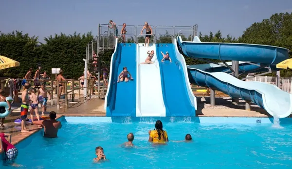 Camping - Châteauneuf-de-Galaure - Rhône-Alpes - Le Château de Galaure