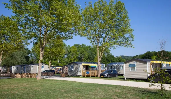 Camping - Châteauneuf-de-Galaure - Rhône-Alpes - Le Château de Galaure