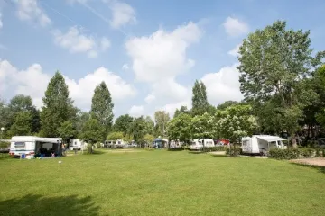 Camping - Gigny-sur-Saône - Bourgogne - Le Château de l'Epervière