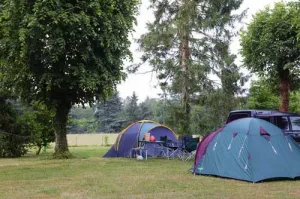 Camping - Bonnac-la-Côte - Limousin - Le Château de Leychoisier