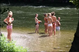 Camping - Cassaniouze - Auvergne - Le Coursavy