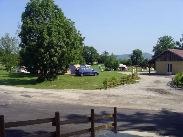 Camping - Pierrefontaine-les-Varans - Franche-Comté - le Crêt
