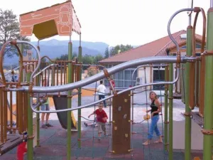 Camping - Argelès-sur-Mer - Languedoc-Roussillon - Le Dauphin