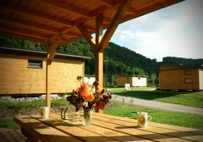Camping - Baume-les-Dames - Franche-Comté - Le Domaine d'Aucroix
