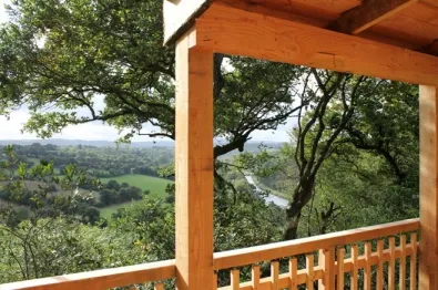 Camping - Plonévez-du-Faou - Bretagne - Le Domaine de Méros
