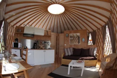 Camping - Target - Auvergne - Le Domaine des Grandes Côtes
