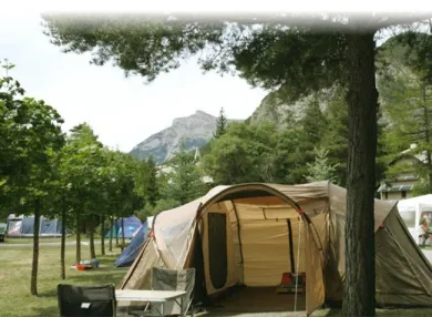 Camping - Les Thuiles - Provence-Alpes-Côte d'Azur - Le Fontarache
