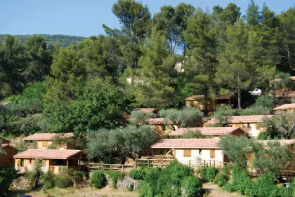 Camping - Solliès-Toucas - Provence-Alpes-Côte d'Azur - Le Galoubet