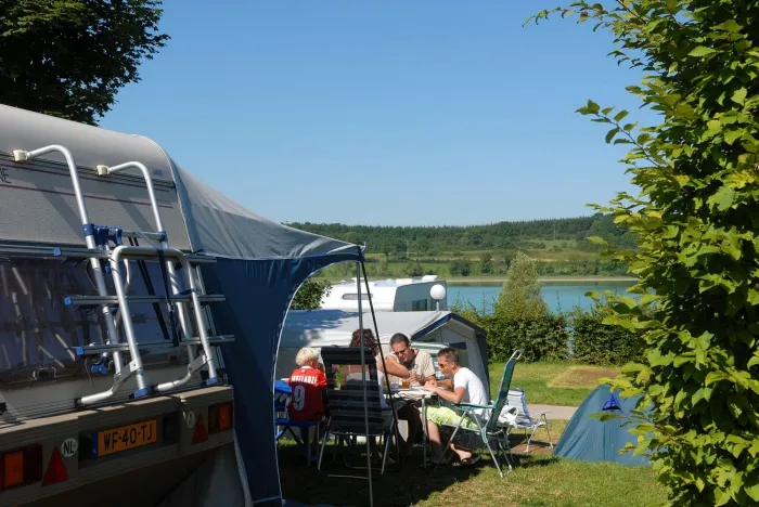 Camping - Clairvaux-les-Lacs - Franche-Comté - Le Grand Lac