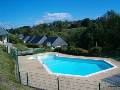 Camping - Paulhenc - Auvergne - Le Hameau de Gites
