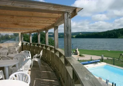 Camping - Villefranche-de-Panat - Midi-Pyrénées - Le Hameau des Lacs