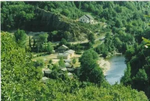 Camping - Saint-Jean-du-Bruel - Midi-Pyrénées - Le Hameau du Viala