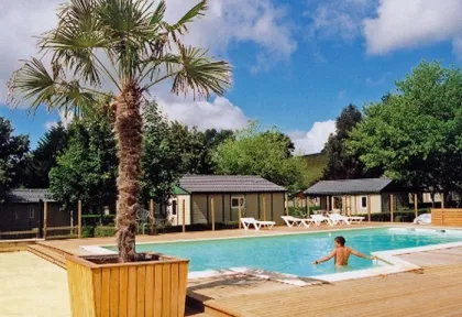 Camping - Rieupeyroux - Midi-Pyrénées - Le Hameau Saint Martial