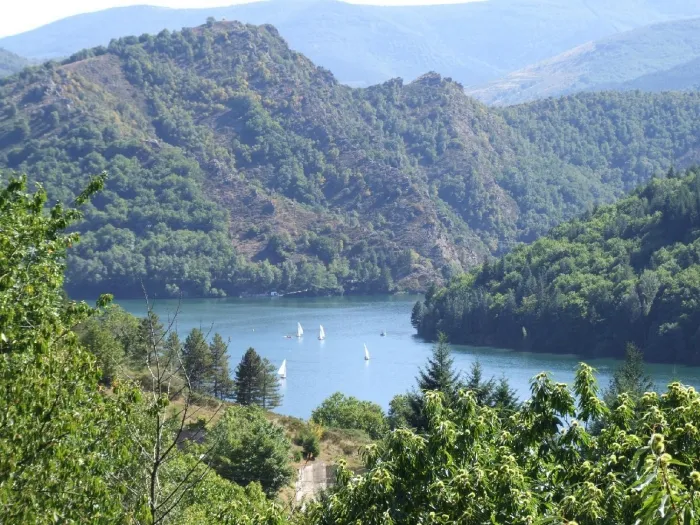 Camping - Pourcharesses - Languedoc-Roussillon - Le Lac