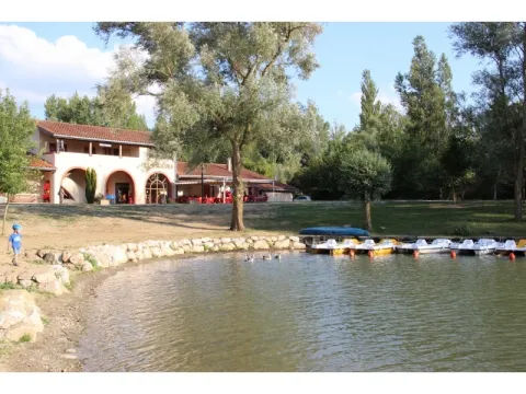 Camping - Montgeard - Midi-Pyrénées - Le Lac de la Thesauque