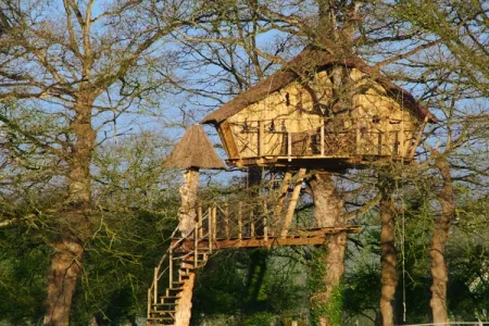 Camping - La Chapelle-Chaussée - Bretagne - Le Manoir de l'Alleu